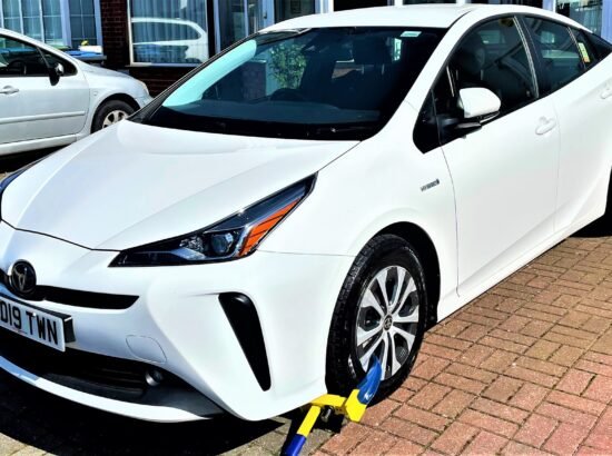 Toyota Prius 1.8 VVT-h Active CVT (s/s) 5dr