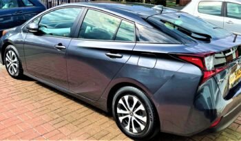 Toyota Prius 1.8 VVT-h Business Edition Plus CVT (s/s) 5dr (15in Alloy) full