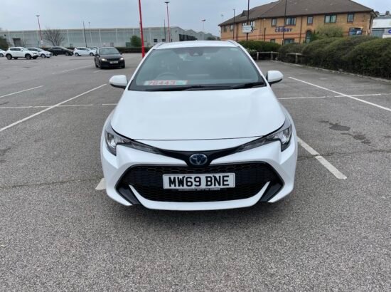 2020 Toyota Corolla 1.8 VVT-i Icon Tech (Spare Wheel) Touring Sports 5d – £21,500