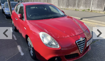 2011 Alfa Romeo Giulietta 2.0TD Lusso 140 bhp – £2,500 full