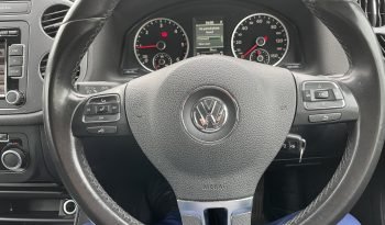 Volkswagen Tiguan 2.0 TDI BlueMotion Tech SE SUV 5dr Diesel DSG 4WD Euro 5 (s/s) (140 ps) full