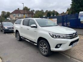 2017 Toyota Hi-Lux 2.4D Invincible Auto