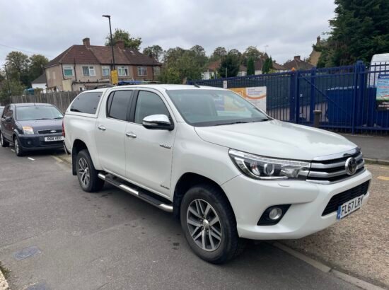 2017 Toyota Hi-Lux 2.4D Invincible Auto